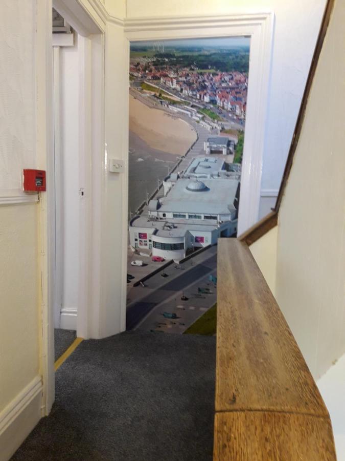 Southbay Flats Flat 2 *
