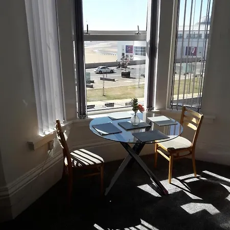 Southbay Holiday Flats Flat 2 Bridlington Exterior photo