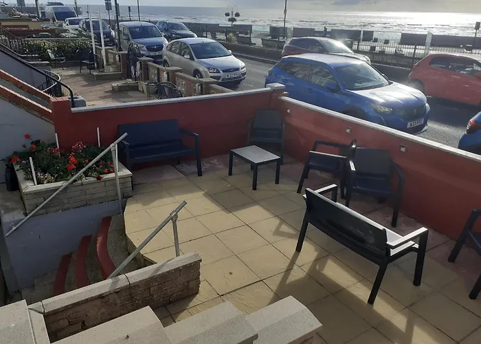 Southbay Holiday Flats Flat 2