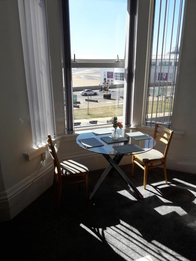 Apartment Southbay Flats Flat 2