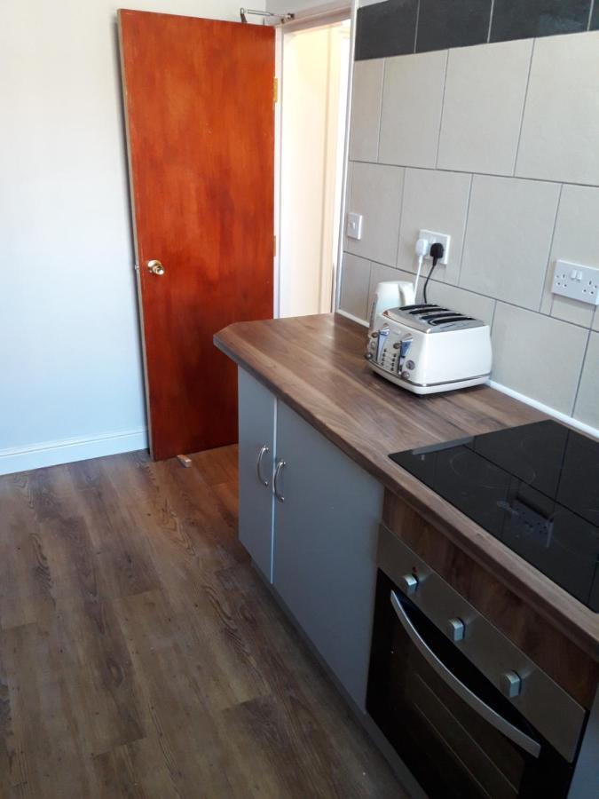 Apartment Southbay Flats Flat 2 *